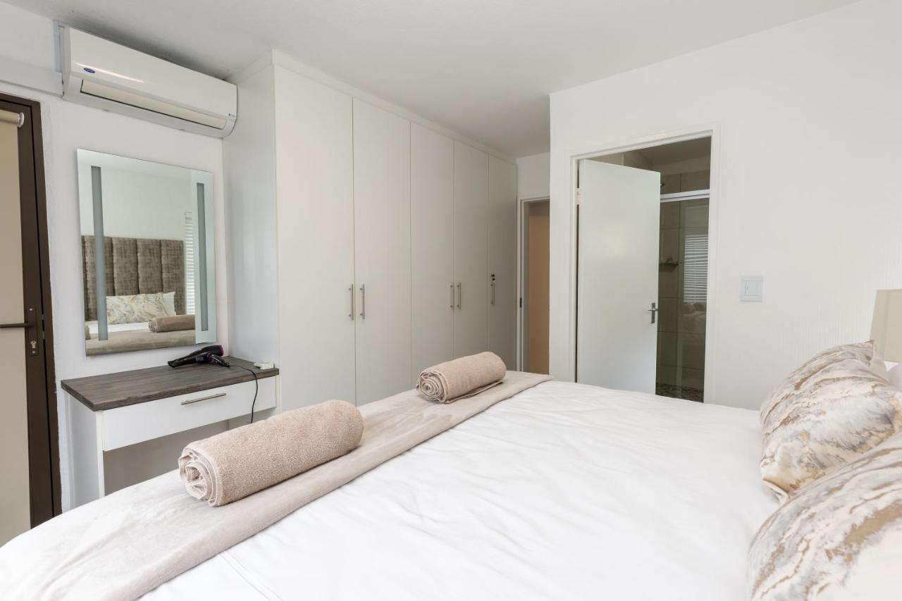 67 The Shades - Luxury Apartment In Umhlanga - Airconditioning Throughout And Inverter Durban Extérieur photo